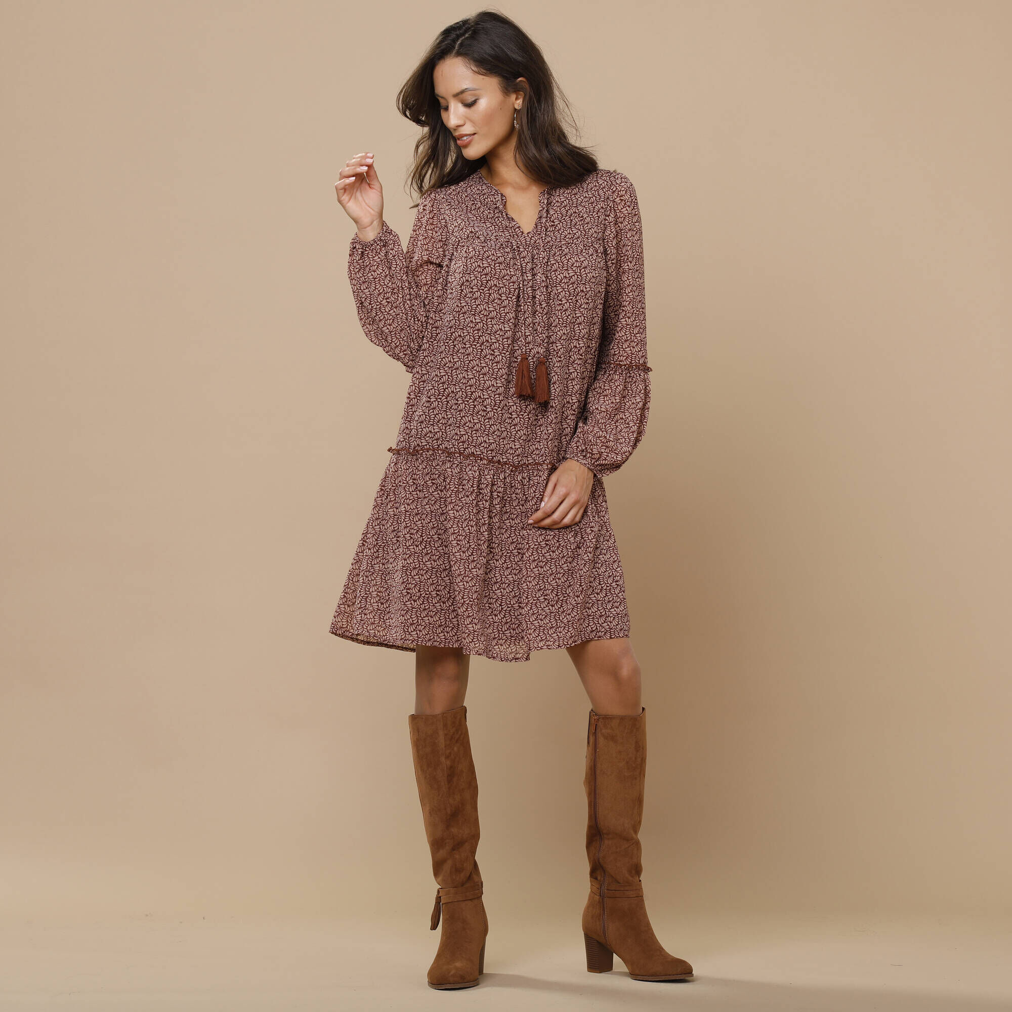 Blanche porte robe ceremonie hot sale